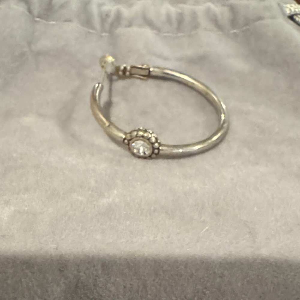 Elegant Silver Brighton replacement Earring.